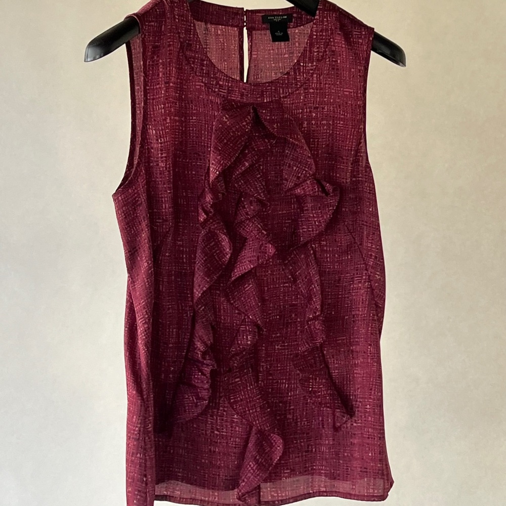 Ann Taylor Factory Sleeveless Burgundy/Maroon Sleeveless Top